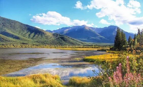 卡加利 - 班芙 - 洛矶山 - 露易丝湖 - 冰原 - 温哥华四天游豪华团_封面图片_