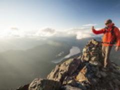 温哥华 - 洛矶山登山者号火车 巴士豪华 7天游银枫叶级超值团